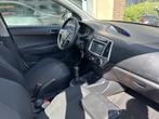 Hyundai i20 1.2i i-Deal navigatie airco apk (bj 2013), Euro 5, Gebruikt, Zwart, 4 cilinders