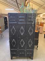 Vintage industriele lockerkast SALE, Huis en Inrichting, Kasten | Lockerkasten, Ophalen, Studio Larilo, Gebruikt, Studiolarilo@gmail.com