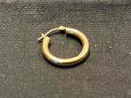 Een enkele gouden oorbel cewool 18k, Sieraden, Tassen en Uiterlijk, Piercings, Ophalen of Verzenden, Zo goed als nieuw, Goud