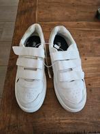 Witte sneakers met klittenband, mt 39, Kleding | Dames, Schoenen, Nieuw, Zara, Ophalen of Verzenden, Wit