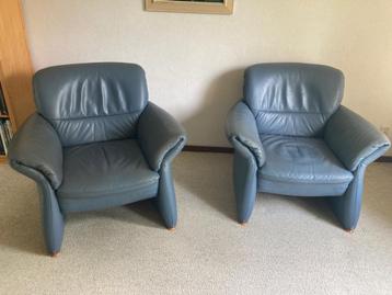 Blauwleren fauteuils (2) beschikbaar voor biedingen
