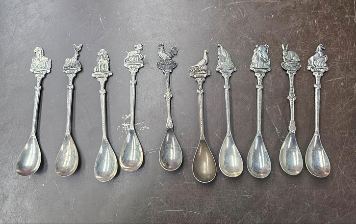 Theelepeletjes Dierenbescherming, Antiek en Kunst, Antiek | Bestek, Ophalen of Verzenden
