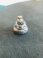 Pandora bruidstaart bedel met gouden hart, Sieraden, Tassen en Uiterlijk, Bedels, Pandora, Ophalen of Verzenden, Zo goed als nieuw