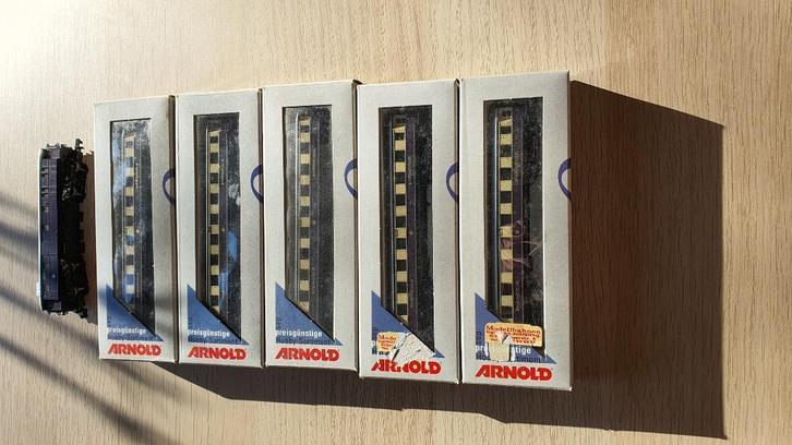 N-spoor Arnold Rheingold Express, Hobby en Vrije tijd, Modeltreinen | N-Spoor, Gebruikt, Wagon, Gelijkstroom of Wisselstroom, Arnold