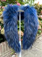 Prachtige blauwe kleur dikke bontkraag, Ophalen of Verzenden, Zo goed als nieuw, Blauw