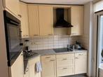 Complete keuken + apparatuur, Huis en Inrichting, Keuken | Complete keukens, Ophalen, Gebruikt, Geel, Hoekkeuken
