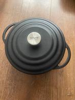 Gietijzer pan Vivo, Huis en Inrichting, Keuken | Potten en Pannen, Ophalen, Zo goed als nieuw, Gietijzer, Koekenpan of Braadpan
