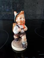Hummel beeldje 82 2/0 in perfecte staat, Ophalen of Verzenden, Zo goed als nieuw, Hummel