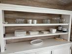 Witte buffetkast, Ophalen, Met deur(en), 200 cm of meer, 150 tot 200 cm