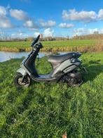Zip 4t 50cc 2017, Fietsen en Brommers, Scooters | Piaggio, Ophalen, Zo goed als nieuw, Benzine, Zip