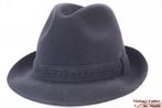Vintage Gleufhoed Wegener grijzig blauw geborsteld vilt 55 S, Wegener, Hoed, Ophalen of Verzenden, 57 cm (M, 7⅛ inch) of minder
