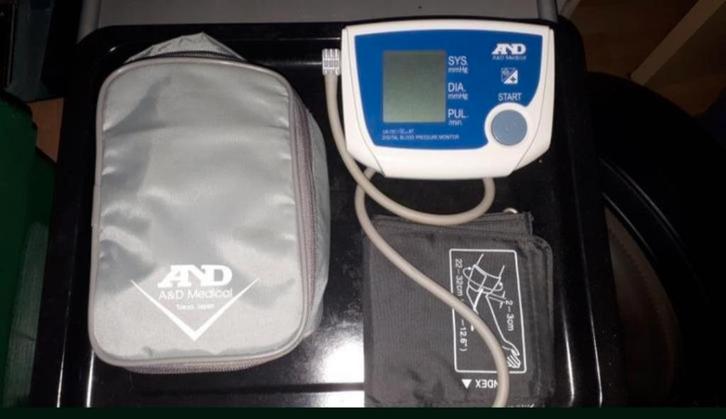 Professionele bloeddrukmeter, Diversen, Verpleegmiddelen, Zo goed als nieuw, Ophalen