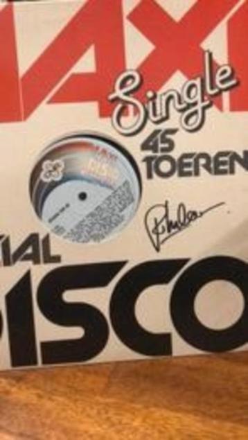 Stars on 45 Venus maxi single signed Robbie van Leeuwen   beschikbaar voor biedingen