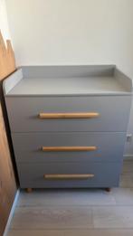 Commode grijs met 3 lades, Kinderen en Baby's, Kinderkamer | Commodes en Kasten, Ophalen, Gebruikt, 50 tot 70 cm, 100 cm of meer