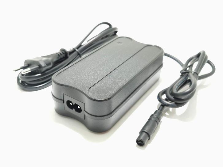 Oplader Qwic Premium, Stella, Van Dijck, RIH, Fietsen en Brommers, Fietsaccessoires | Overige Fietsaccessoires, Nieuw, Ophalen of Verzenden