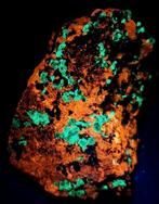 WILLEMIET/CALCIET (=UV), Ophalen of Verzenden, Mineraal