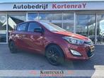 Hyundai i20 1.2i i-Drive |airco|zwarte accenten|, Voorwielaandrijving, Euro 5, Gebruikt, 4 cilinders