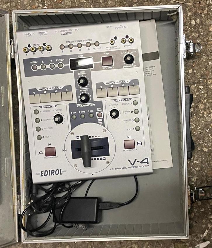 Edirol V4, Audio, Tv en Foto, Professionele Audio-, Tv- en Video-apparatuur, Zo goed als nieuw, Ophalen of Verzenden