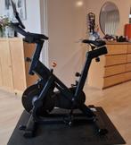 Taurus IC70 Smart Indoor Bike – zo goed als nieuw, met mat, Sport en Fitness, Fitnessapparatuur, Ophalen, Spinningfiets, Zo goed als nieuw