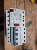 Aardlekschakelaar en c16 automaat, Doe-het-zelf en Verbouw, Elektra en Kabels, Ophalen of Verzenden, Gebruikt, Schakelaar