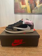 Jordan x Travis Scott, Kleding | Heren, Schoenen, Ophalen of Verzenden, Nieuw, Blauw