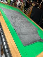 Grijs patina-vintage tuigleer 2,5 mm dikte half soepel, Hobby en Vrije tijd, Leer of Kunstleer, Ophalen of Verzenden, Zo goed als nieuw