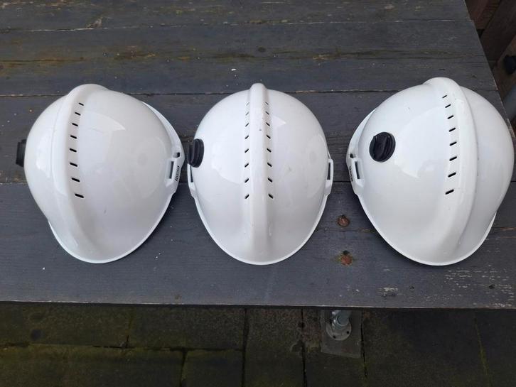 3 MSA Veiligheidshelmen - Ideaal voor verbouwingen!, Doe-het-zelf en Verbouw, Veiligheidshelmen, Gebruikt, Ophalen of Verzenden