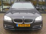 BMW 5 Serie Touring 520i Last Minute Edition*Xenon*Leder*Nav, Origineel Nederlands, Te koop, 5 stoelen, Benzine