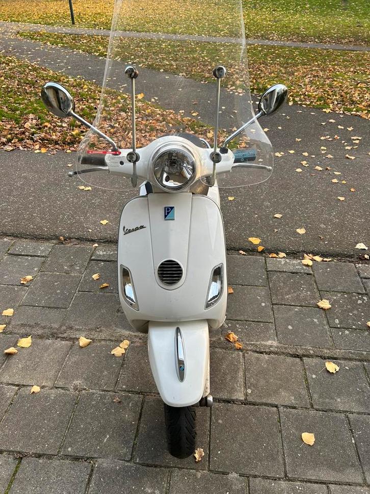 Vespa lx50 4t, Fietsen en Brommers, Scooters | Vespa, Gebruikt, Vespa LX, Maximaal 45 km/u, Benzine, Ophalen