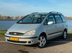 Ford Galaxy 2.8-V6-Ghia-7zits-204pk 2003 Grijs full options, Voorwielaandrijving, Zwart, Handgeschakeld, Zilver of Grijs