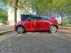 Suzuki Swift 1.3 5D 2005 Rood NIEUW APK!, Auto's, Suzuki, Origineel Nederlands, Te koop, 5 stoelen, Benzine