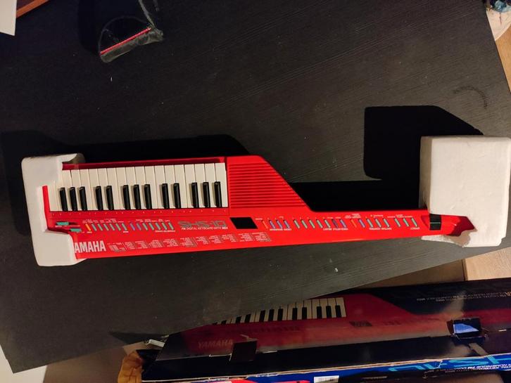 Yamaha SHS-10 Red Keytar - Compleet met Doos & Handleiding!, Muziek en Instrumenten, Keyboards, Zo goed als nieuw, 49 toetsen