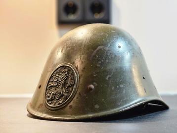 Wo2 Nederlandse m33, CM1940 M38 Militaria militairen helm beschikbaar voor biedingen