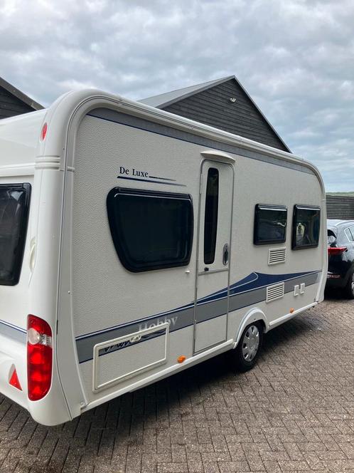 Hobby 455 UB de luxe, Caravans en Kamperen, Caravans, Particulier, tot en met 4, 750 - 1000 kg, Rondzit, Hobby, Dwarsbed, Frans bed