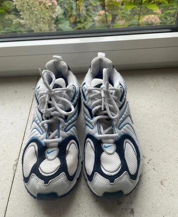 Nike Sneakers - Maat 40.5 beschikbaar voor biedingen