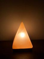 Lamp van himalaya zout, Sieraden, Tassen en Uiterlijk, Edelstenen, Ophalen of Verzenden, Zo goed als nieuw