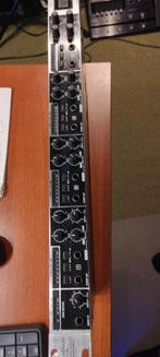Behringer powerplay pro xl, Ophalen of Verzenden, Gebruikt, Minder dan 5 kanalen, Microfooningang