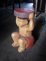 Houtsnijwerk bijzettafel, Ophalen of Verzenden