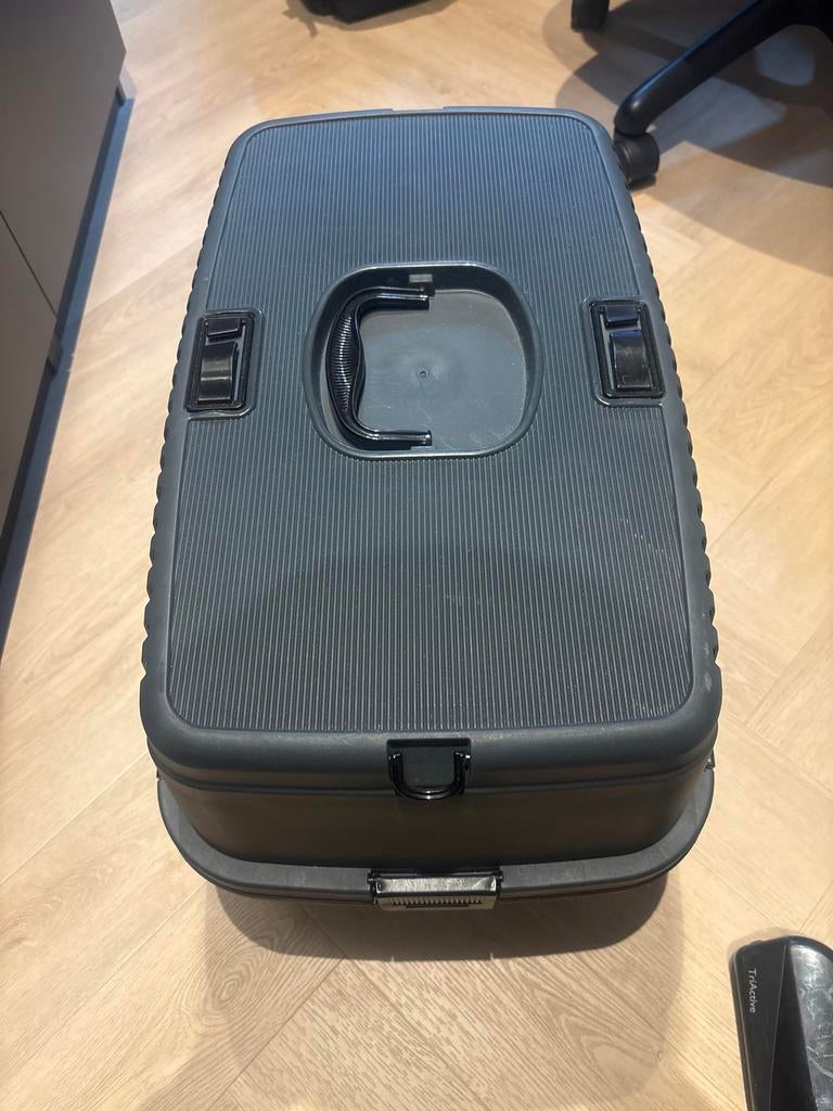 Pet Carrier, Ophalen, Zo goed als nieuw