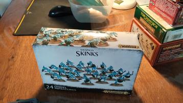 Warhammer Skinks - 20st, een paar in elkaar gezet en geverf beschikbaar voor biedingen