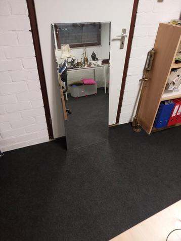 Spiegel ,facet spiegel beschikbaar voor biedingen