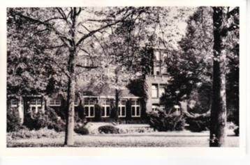 VUGHT,- Retraitehuis ,,Loyola'' Achterop papierresten. 31-07 beschikbaar voor biedingen