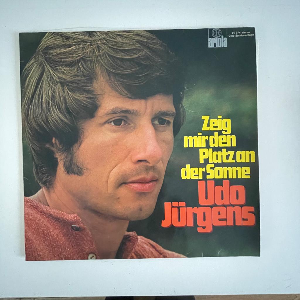 Udo Jürgens – Zeig mir den Platz an der Sonne, Ophalen of Verzenden, Zo goed als nieuw, 12 inch, Europees