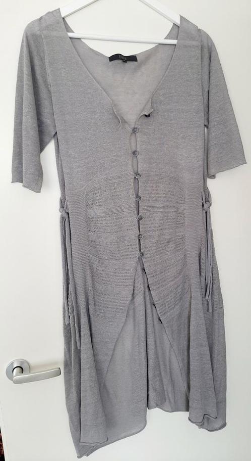Mooi ragfijn licht grijs zomer vest Rimini, Kleding | Dames, Truien en Vesten, Ophalen of Verzenden