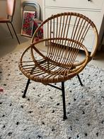 Rotan kinderstoel, Huis en Inrichting, Stoelen, Ophalen, Zo goed als nieuw, Bruin, Eén