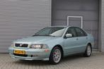 Volvo S40 2.0 T Europa I Sports-Line I 1 Eigenaar I NL Auto, Auto's, Gebruikt, 4 cilinders, Leder en Stof, S40