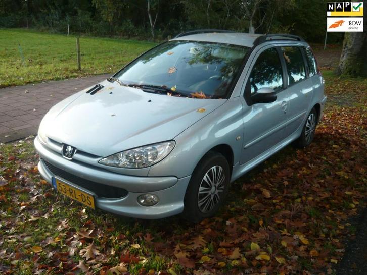 Peugeot 206 1.4 Air-line 2, Auto's, Peugeot, Particulier, Te koop, ABS, Airbags, Airconditioning, Boordcomputer, Centrale vergrendeling