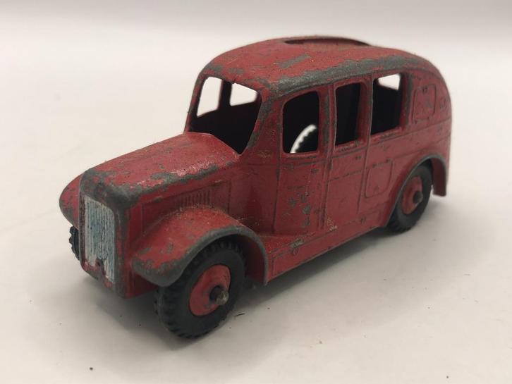 Dinky Toys 250 Streamlined Fire Engine rood -SLECHT- M33, Hobby en Vrije tijd, Modelauto's | 1:43, Gebruikt, Auto, Dinky Toys