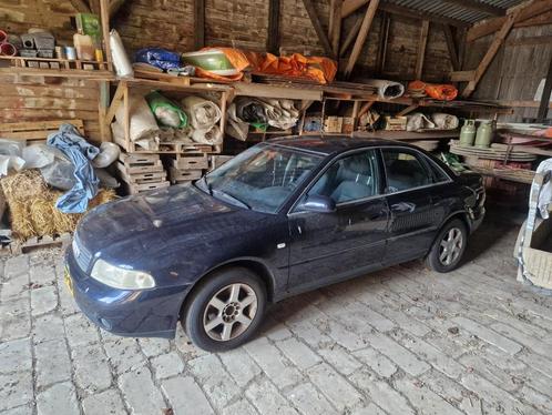 Audi A4 1.6 74KW 2000 Blauw, Auto's, Audi, Particulier, A4, ABS, Airbags, Airconditioning, Alarm, Centrale vergrendeling, Climate control