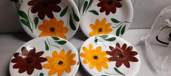 Set van 6 dessert bordjes, lijkende Gien aardewerk, Huis en Inrichting, Keuken | Servies, Zo goed als nieuw, Bord(en), Overige stijlen